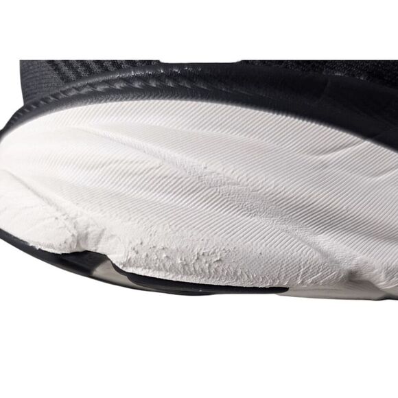 HOKA ONE ONE Clifton 9 Running Shoes Size 11D - Picture 12 of 16